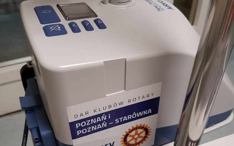 Rotarianie zakupili sprzęt do tlenoterapii dla szpitala