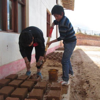 proces budowy szkoły 4 aut. Valerio Narvaes Polo