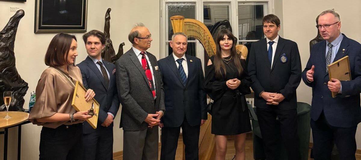 Czarter Rotary Club Warszawa Kopernik