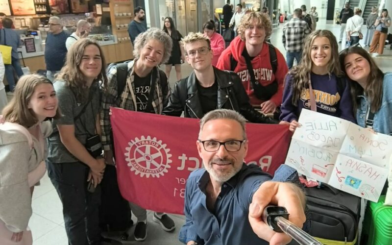 Pierwszy projekt „Unite for Good”