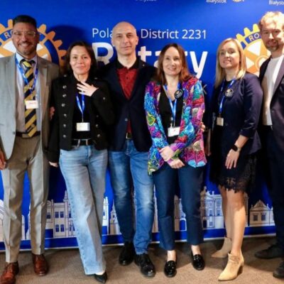 Ekipa Rotary Club Białystok na kongresie Świadome Życie – Toni, Eli, Paweł, Ania i Emil.